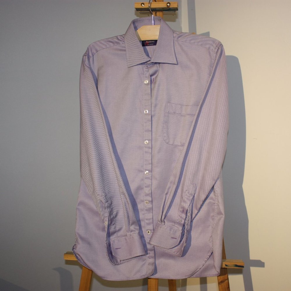 Shirt - Picture 3 of 3